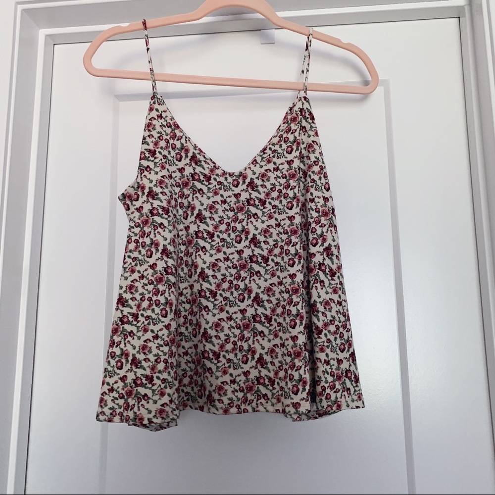 🔵Floral tank top